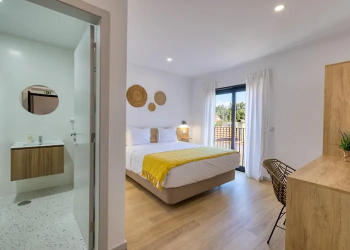 Casa Da Lagoa E Forja -